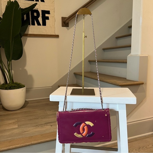 CHANEL ‘Lipstick’ Flap Bag - Picture 2 of 15